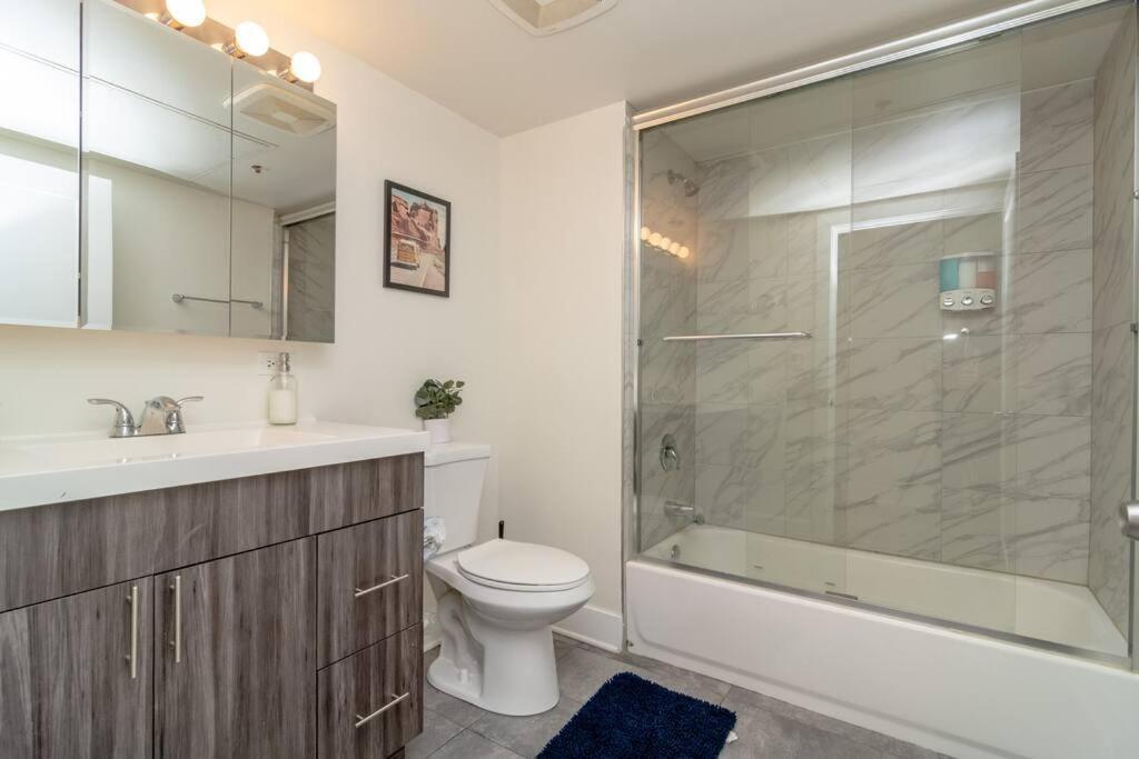 Mccormick Place 2Br Stylish Suite With Optional Parking And Gym For Up To 8 Guests Near Soldier Field And Grant Park Chicago Exterior foto