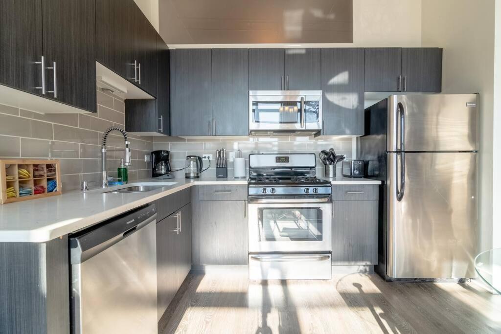 Mccormick Place 2Br Stylish Suite With Optional Parking And Gym For Up To 8 Guests Near Soldier Field And Grant Park Chicago Exterior foto
