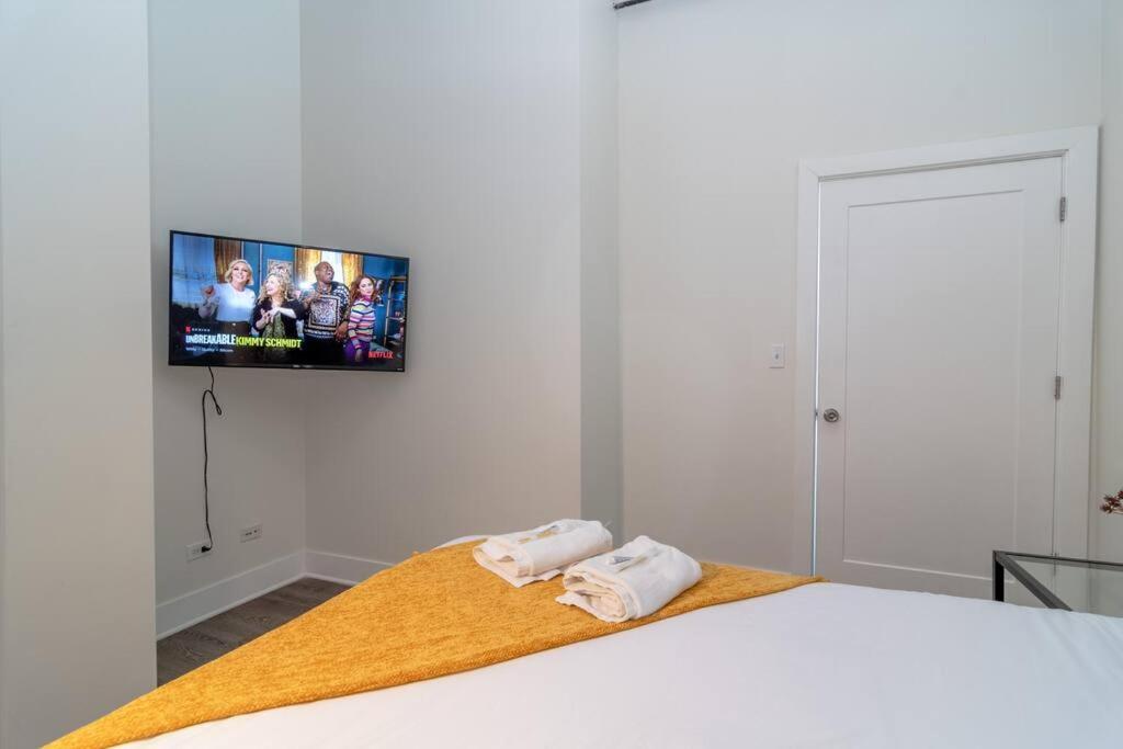 Mccormick Place 2Br Stylish Suite With Optional Parking And Gym For Up To 8 Guests Near Soldier Field And Grant Park Chicago Exterior foto